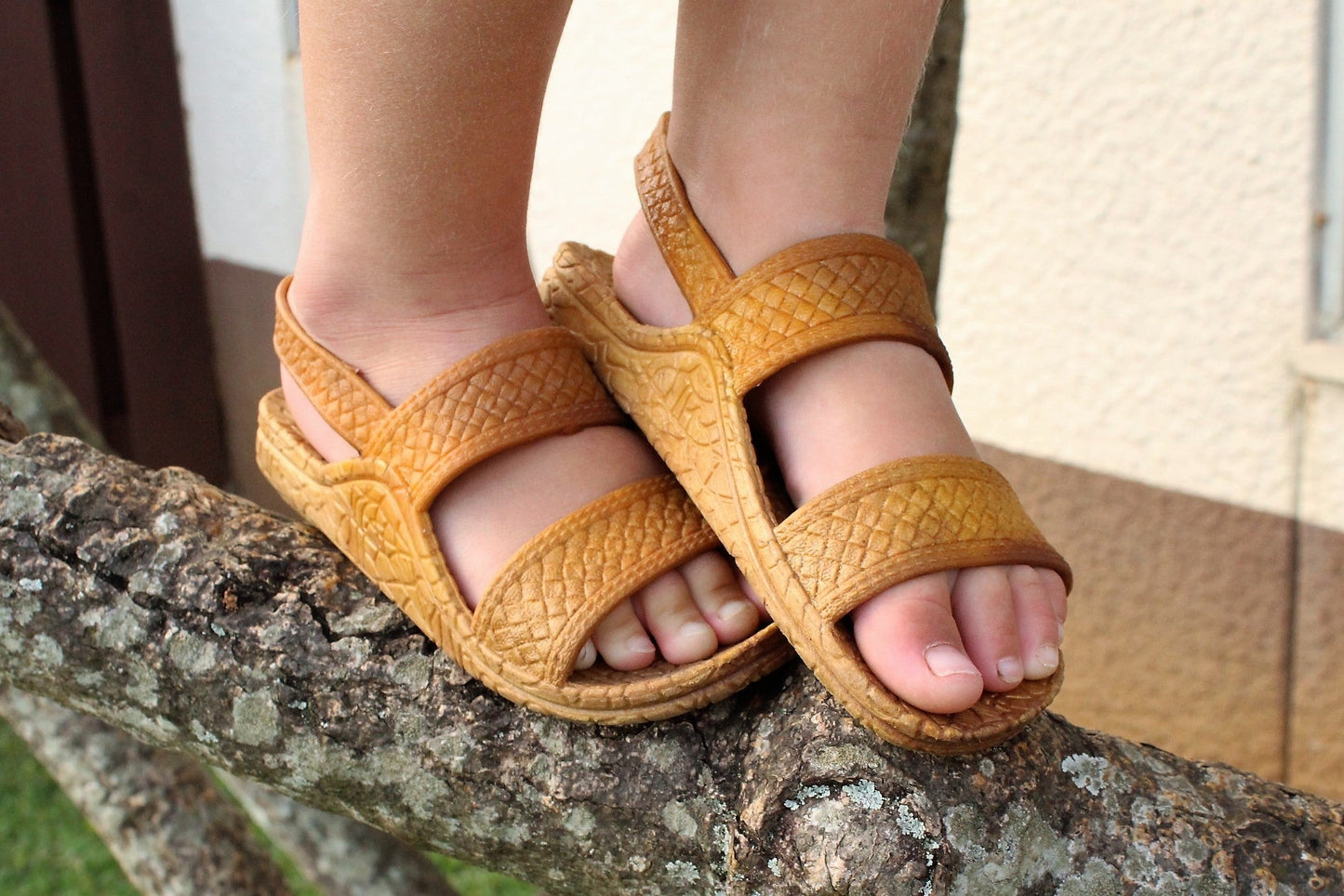 Toddler Back-Strap Classic J-Slips